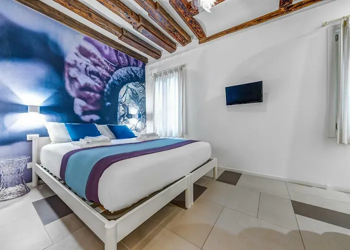 Accademia Palace Venice By Casa Da Suite